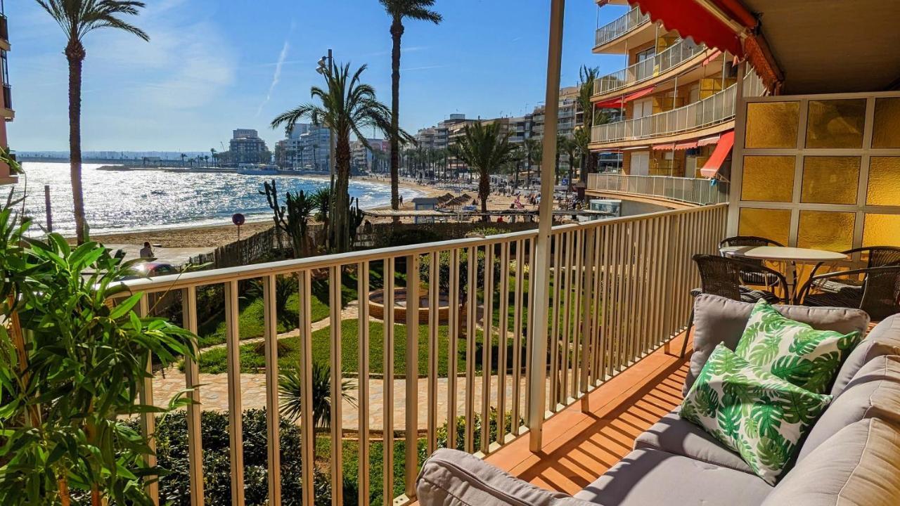 Garden Beach Apartment Torrevieja Buitenkant foto