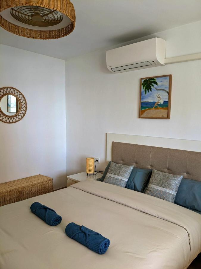 Garden Beach Apartment Torrevieja Buitenkant foto